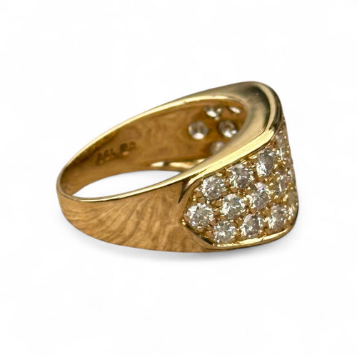 Bague 54 Bucherer - Bague pavée diamants en or jaune 18 carats 58 Facettes 312