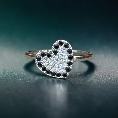 Bague 53 Vanessa Tugendhaft - Bague cœur en or blanc 18 carats, diamants et saphirs 58 Facettes 294