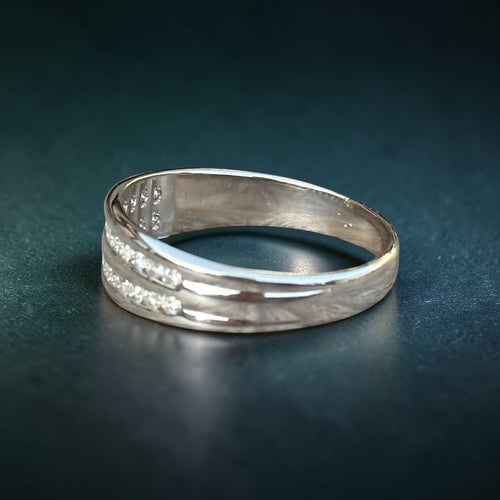 Bague 50 Alliance double rang diamants en or blanc 18 carats, serti rail 0,24 ct 58 Facettes 206