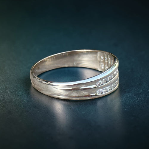 Bague 50 Alliance double rang diamants en or blanc 18 carats, serti rail 0,24 ct 58 Facettes 206