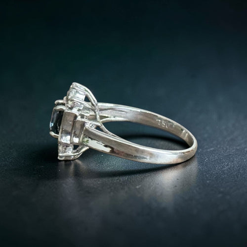 Bague 54 Bague marguerite saphir et diamants en or blanc 18 carats 58 Facettes 147