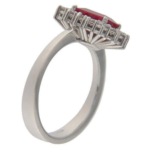 Bague Guidetti - Bague en or blanc avec rubis et diamants 58 Facettes G3551