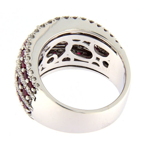 Bague Guidetti - Bague en or blanc avec pavé de rubis et diamants 58 Facettes G3049