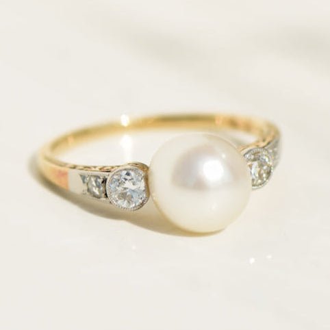 Bague 51.5 Bague Art nouveau en or jaune 14 carats, perle et diamants 58 Facettes