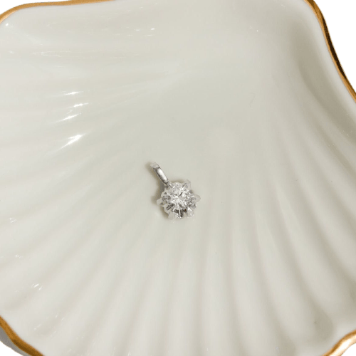 14-carat white gold pendant with 0.63 ct brilliant diamond 