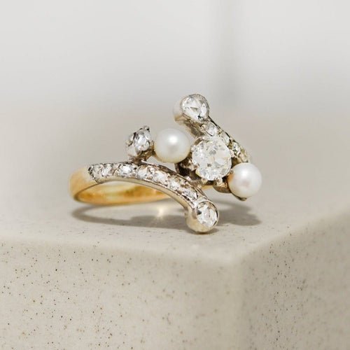 Bague 50 Bague Art nouveau en or jaune et blanc 18 carats avec perles et diamants 58 Facettes 2922