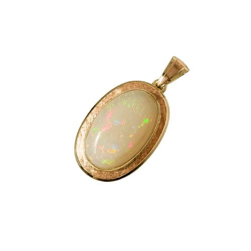 Pendentif Pendentif opale en or jaune 14 carats 58 Facettes 2618