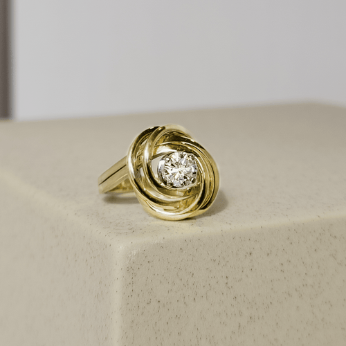 Bague 52.5 Solitaire - Bague en or jaune 14 carats diamant 58 Facettes 2584