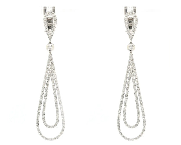 Boucles d'oreilles Boucles d’oreilles pendantes en or blanc 18 ct avec diamants 58 Facettes 13846