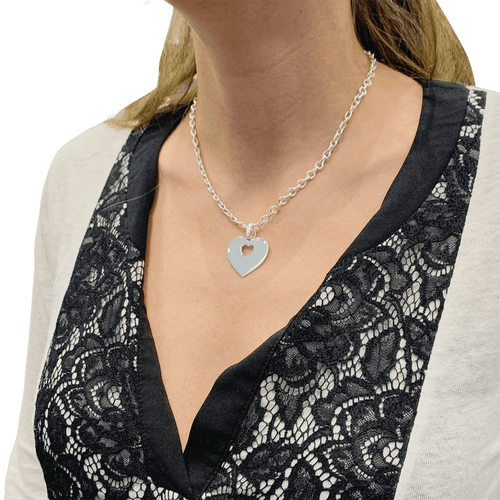 Collier Poiray Cœur Secret - Collier en or blanc et diamants 58 Facettes 34278