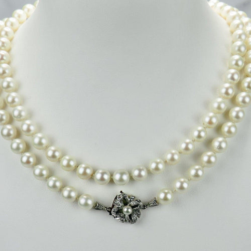Akoya Pearl Necklace - 14-carat two-tone gold clasp and diamonds 58 Facettes 1998