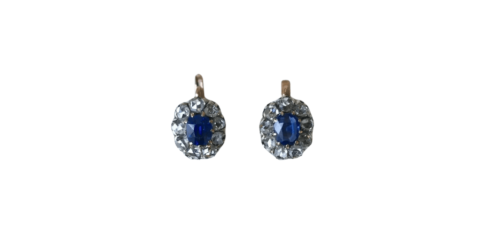 Boucles d'oreilles Boucles d'Oreilles Marguerite Saphir et Diamants 58 Facettes