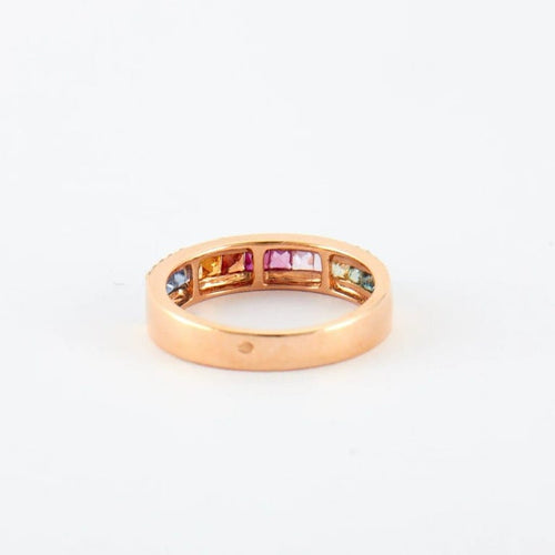 Bague 53 Bague en or rose, diamants & saphirs 58 Facettes