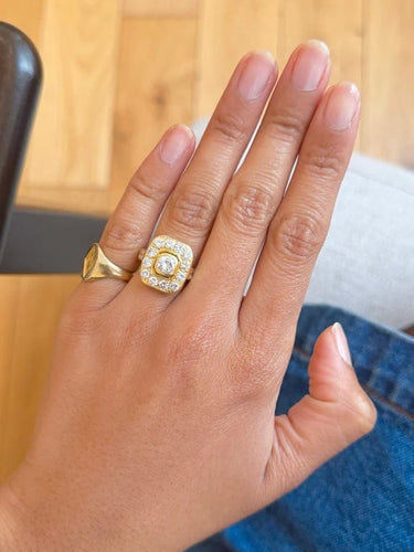 Bague 51 Bague Pompadour en or jaune 18 carats et diamants 1,90 ct 58 Facettes