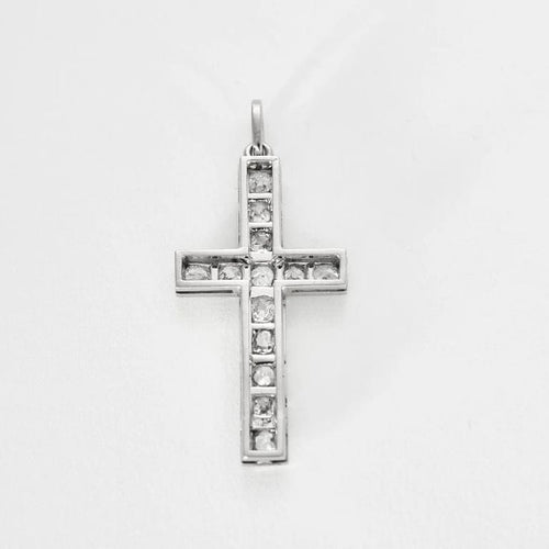 Pendentif Pendentif croix en or blanc 18 carats pavé de diamants 58 Facettes 58FC165