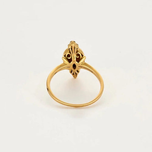 Bague 53.5 Bague en or jaune 18K au corail peau d’ange et diamants 58 Facettes 58FC178