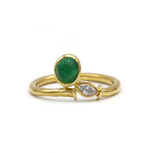 Bague 52 Bague en or jaune 900‰ avec émeraude et diamant marquise 58 Facettes 250054R
