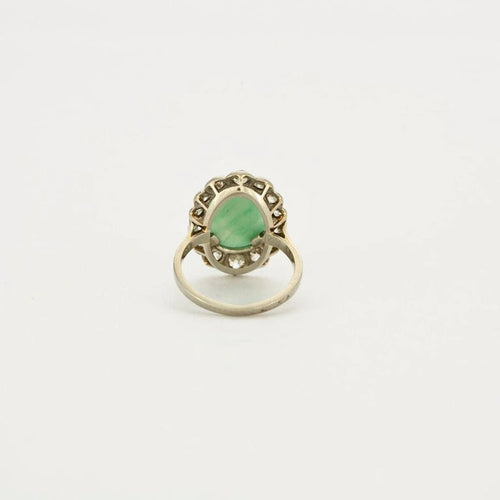 Bague 49 Bague cabochon jade et diamants en or blanc 18 carats 58 Facettes 1933