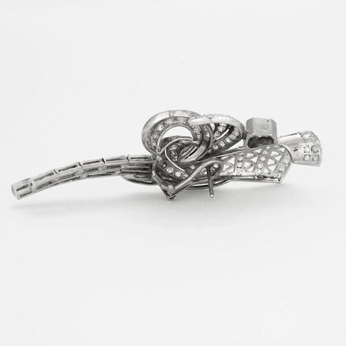 Boucles d'oreilles Boucles d'oreilles clips en platine et diamants taille brillant et baguette 58 Facettes AB34