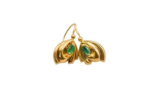 Earrings Marquise emerald earrings Sleepers earrings in 18-carat yellow gold 58 Facettes 3835