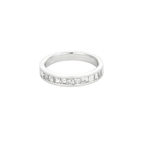 Bague 53 Demi-alliance - Bague sertie rail en or gris et diamants 58 Facettes LJ24