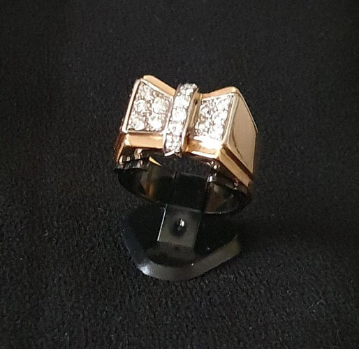 Bague 60 Bague papillon en or jaune et diamants, époque 1945-1947 58 Facettes C 1052