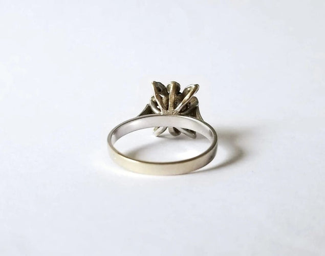 Bague 50 Bague pompadour saphir bleu et diamants en or blanc 18k 58 Facettes