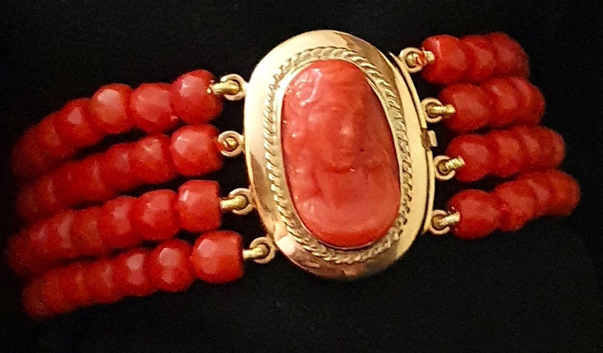 Bracelet Bracelet Or jaune Corail Camée 58 Facettes C 1680