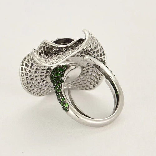 Bague 65 Bague fleur en or blanc 18k et diamants, tsavorites, améthyste 58 Facettes LJ25-309