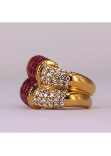 Bague 55 Bague ondulée Or jaune Rubis et Diamants 58 Facettes RNG0016