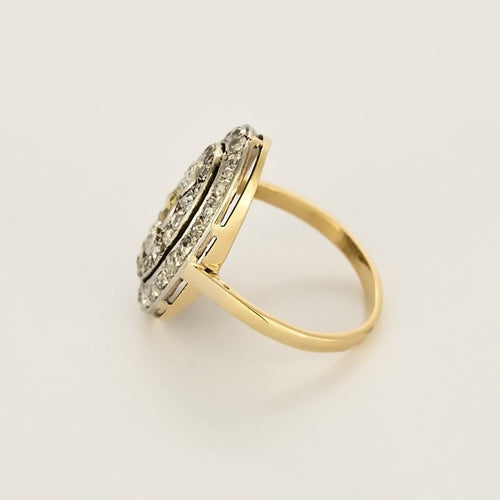 Bague 58.5 Bague à chaton ovale, or blanc et or jaune, diamants jaune et blanc 58 Facettes 58FC105