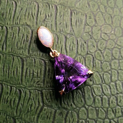 Pendentif Pendentif Améthyste et Opale or jaune 58 Facettes 2847