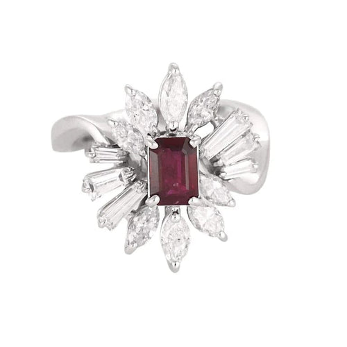 Bague 53.5 Bague mouvementée en or blanc 18k et rubis, diamants 58 Facettes BA661