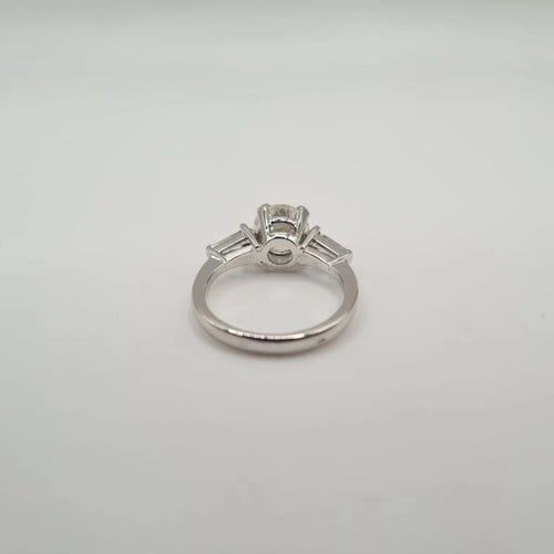 Bague 56 Bague or blanc 18 carats sertie de diamants naturels 58 Facettes