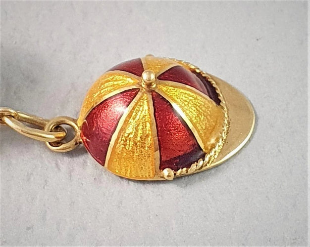 Bracelet Bracelet ancien or jaune avec breloques 58 Facettes