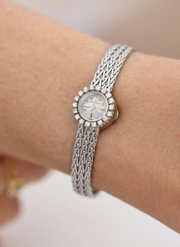 Montre Jaeger-LeCoultre - Montre femme or blanc et diamants, vers 1960 58 Facettes JLC-400