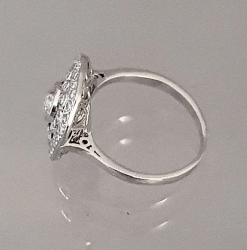 Bague 53.5 Bague Style Art Déco Octogonale Diamants Or Blanc 58 Facettes R 1656