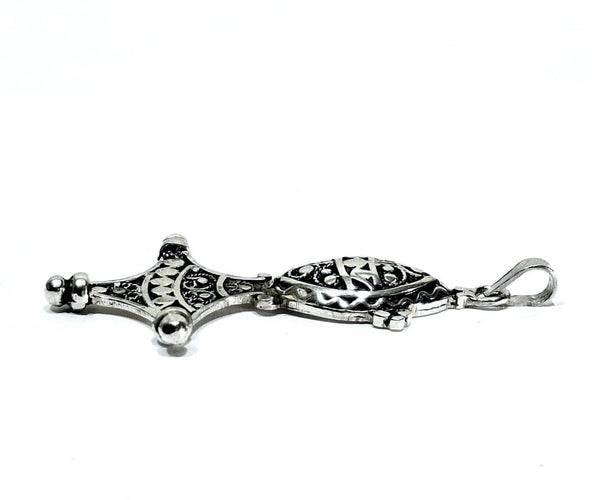Pendentif Croix du Sud en argent 58 Facettes