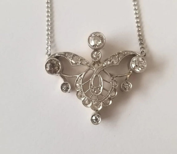 Collier Collier Art Déco en or blanc 18k et diamants 58 Facettes