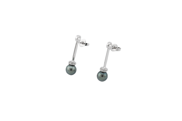 Boucles d'oreilles Oro Bianco Boucles d’oreilles en or blanc 18 carats avec perles 58 Facettes ORC89