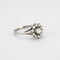 Bague 65 Bague Fleur en Or Gris, Diamants 58 Facettes LOT 2840