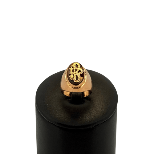 Prsten 52,5 Prsten Pečetní prsten oválný gravírovaný ze žlutého zlata 18 karátů 8,11 g 58 Facettes 250051