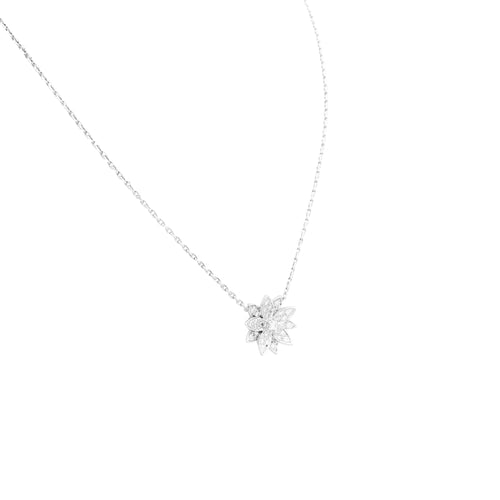 Collier Van Cleef & Arpels Lotus - Collier avec pendentif en or blanc et diamants 58 Facettes 35009