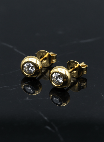 Boucles d'oreilles Boucles d’oreilles en or jaune 18 carats avec diamants 58 Facettes