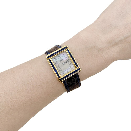 Montre Poiray Ma Première - Montre en or jaune, nacre et saphirs 58 Facettes 35127