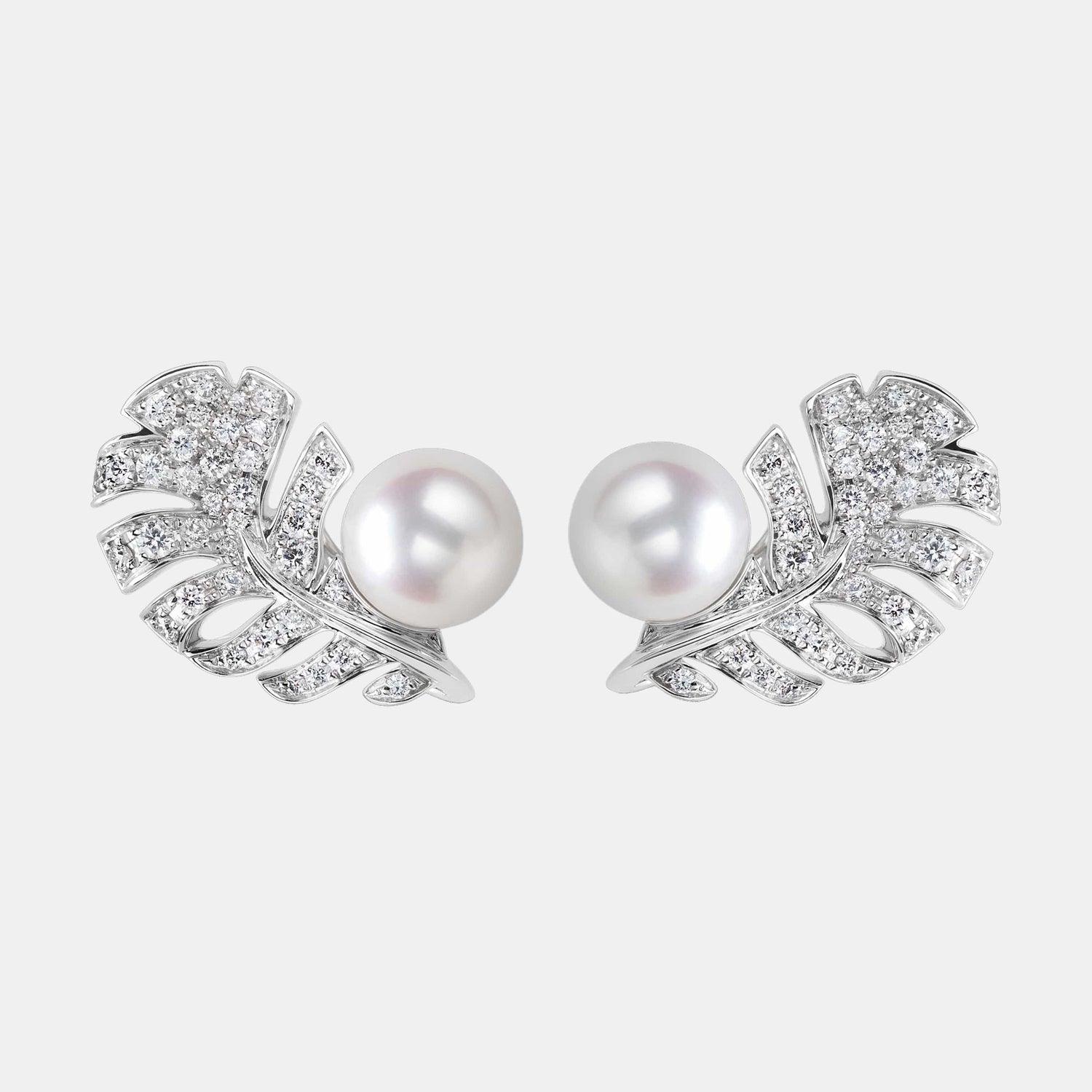 Boucles d'oreilles Plume de CHANEL Or blanc Diamant