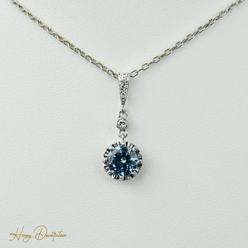 Halsband Halsband i vitt guld 750 med akvamarin och diamanter 58 Facettes 2139