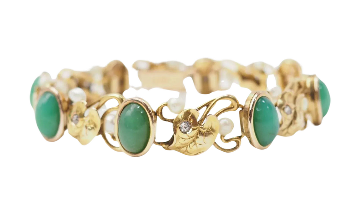 Yellow gold chrysoprase diamond and fine pearl bracelet