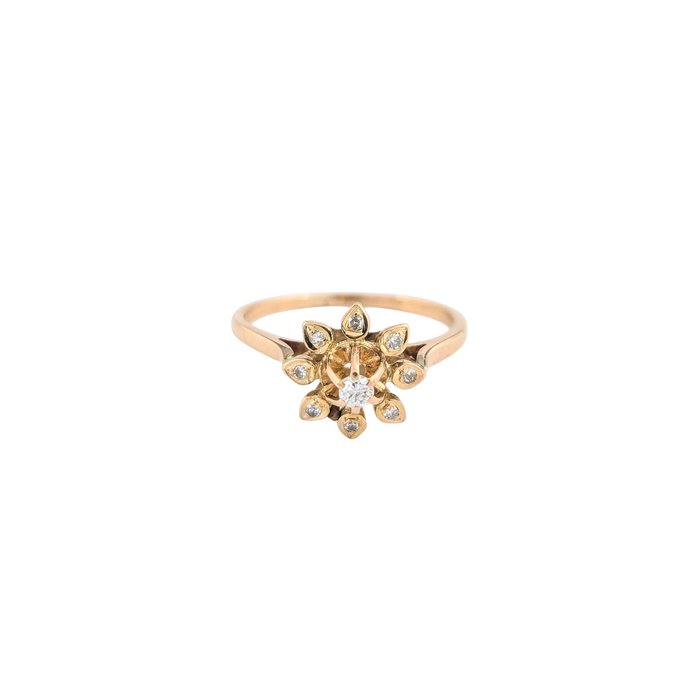 Yellow gold floral ring with diamonds