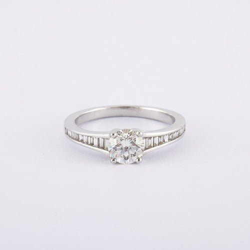 Bague 54 / Blanc/Gris / Or 750 Bague Solitaire Diamant 0.83 Carat 58 Facettes 120396R-200070R